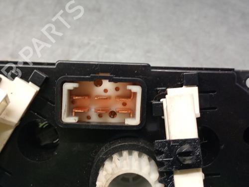 Mando climatizador LDV MAXUS Bus 2.5 D | BP28022222I5