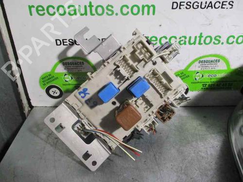 Fuse box NISSAN ALMERA TINO (V10) 1.8 | BP2103389E1 