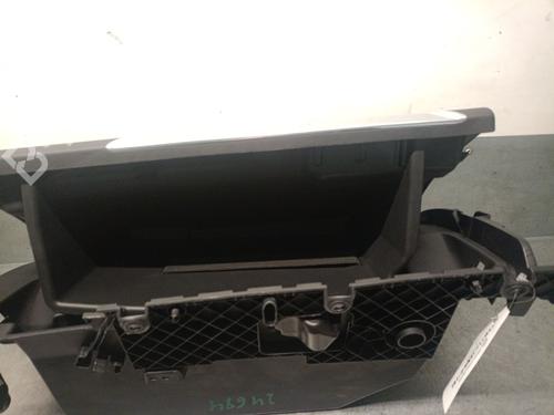 Glove box JAGUAR F-PACE (X761) 2.0 TD4 AWD | BP32304171C95 - Image 5