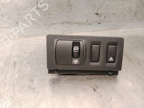 Used Headlight switch Headlight switch 37795686 37795686