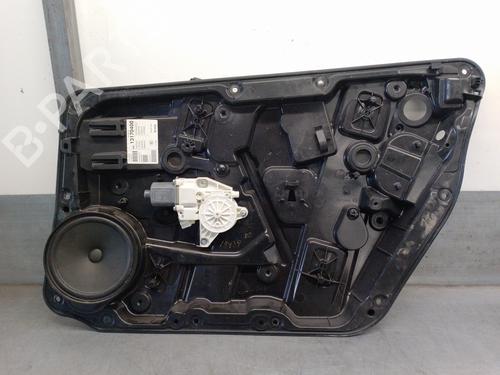 Used Front right window mechanism Front right window mechanism MERCEDES-BENZ A-CLASS (W176) A 180 CDI / d (176.012) (109 hp) 17438950 17438950