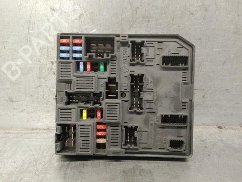 Used Fuse box Fuse box 39431259 39431259