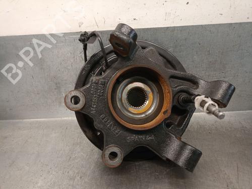 Used Left rear steering knuckle MERCEDES-BENZ V-CLASS (W447) V 250 CDI / d (447.811, 447.813, 447.815) (190 hp) 27589658
