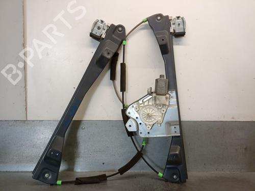 Alzacristallo anteriore destro Alzacristallo anteriore destro SSANGYONG KYRON 2.7 Xdi 4x4 (163 hp) 36755282 36755282