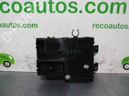 Used Fuse box KIA CARNIVAL / GRAND CARNIVAL III (VQ) 2.9 CRDi (185 hp) 2108609