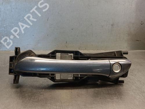Used Front left exterior door handle Front left exterior door handle 37075019 37075019