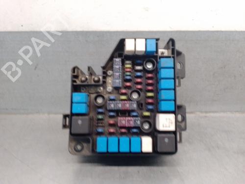 Used Fuse box Fuse box 26493349 26493349