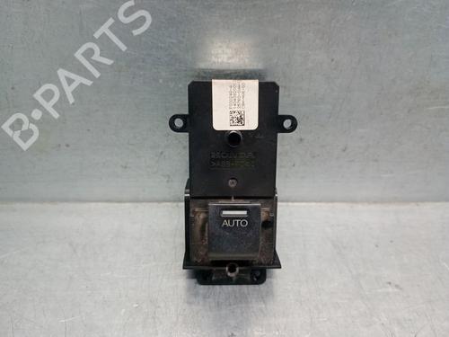 Used Right front window switch HONDA CR-V III (RE_) 2.2 i-CTDi 4WD (RE6) (140 hp) 28009670