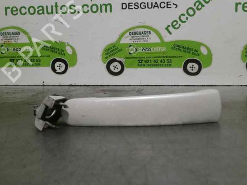 Used Front left exterior door handle VW PASSAT B5 (3B2) 1.9 TDI (115 hp) 2078310