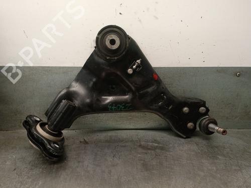 Used Left front suspension arm MERCEDES-BENZ V-CLASS (W447) V 250 CDI / d (447.811, 447.813, 447.815) (190 hp) 27607056