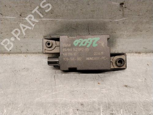 Used Antenna/Base Antenna/Base 39464809 39464809