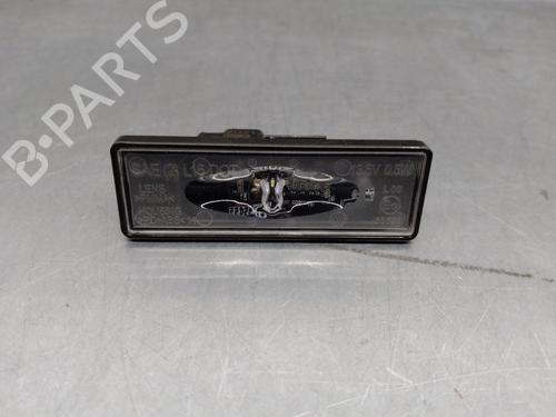 Used Licence plate light RENAULT CAPTUR II (HF_) TCe 100 (HFMT) (101 hp) 17770766