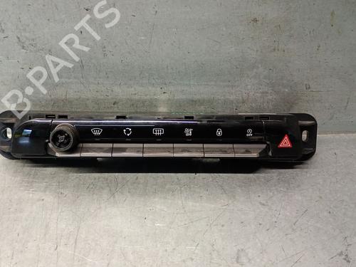 climate-control-citroen-c5-aircross-a_-2018-31972022 main image