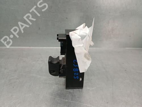 Right front window switch MAZDA 3 (BL) 2.2 MZR CD (BL10) | BP29866571I26