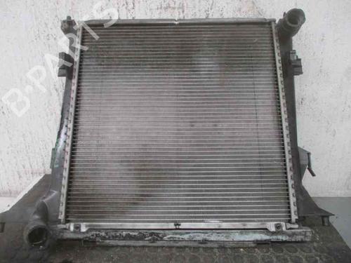 Used Water radiator Water radiator 7918395 7918395
