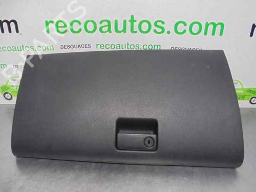 Handskerum MAZDA 6 Hatchback (GG) [2002-2008]  3233116