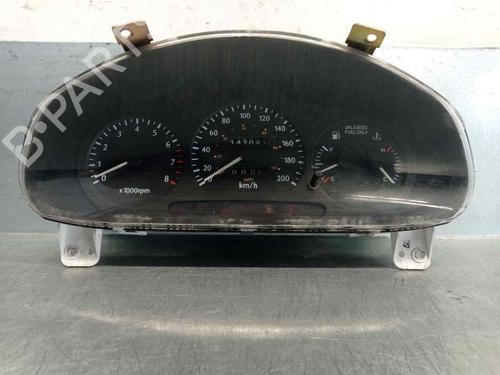 Used Instrument cluster KIA SPORTAGE SUV (K00) [1994-2005]  9433961