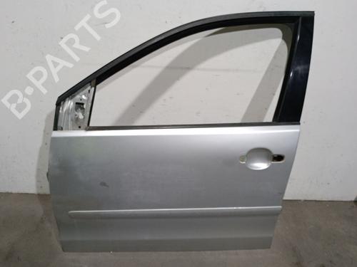Used Left front door Left front door 34568487 34568487