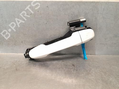 rear-left-exterior-door-handle-toyota-yaris-_p13_-2010-2011-2012-2013-2014-2015-2016-2017-2018-2019-2020-36461057 main image