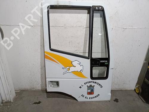 Used Right front door IVECO DAILY II Platform/Chassis 35-12 (15130311, 15130411, 15131111, 15131204, 15131211,... (122 hp) 25271934