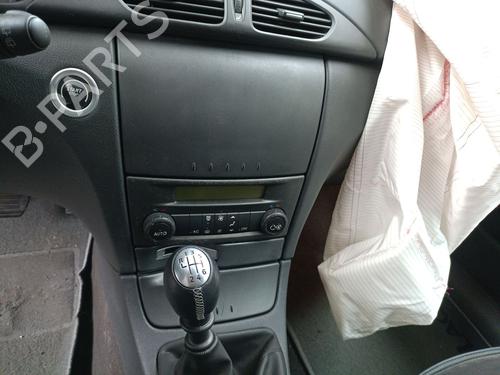 Ramię wycieraczki przedniej szyby RENAULT LAGUNA II (BG0/1_) 1.9 dCi (BG08, BG0G) | BP30458692C143