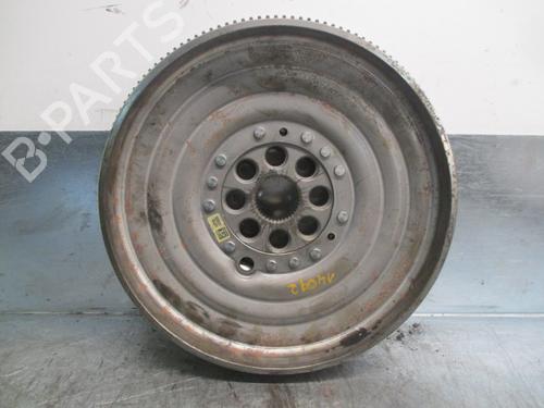 Used Flywheel MERCEDES-BENZ CLA Coupe (C117) CLA 250 4-matic (117.346) (211 hp) 21020607
