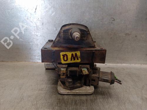 Used Ignition coil OPEL CORSA B (S93) 1.2 i (F08, F68, M68) (45 hp) 13635082