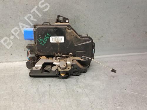 Zamek drzwi tylnych lewych PORSCHE CAYENNE (9PA) 3.2 7L0839015 | 95553201500