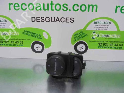 Spejlkontakt Spejlkontakt CHRYSLER VOYAGER / GRAND VOYAGER III (GS_, NS_) 2.5 TD (116 hp) 2055781 2055781