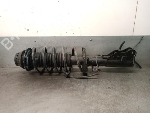 Used Left front shock absorber HONDA HR-V (RU) 1.5 (RU1) (130 hp) 26516361