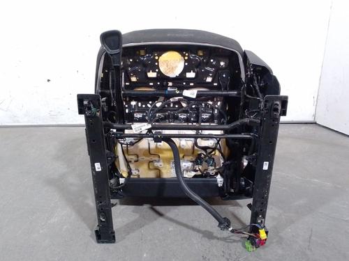 Left front seat AUDI Q5 (FYB, FYG) 50 TFSI e quattro | BP33461103C15  - Image 9