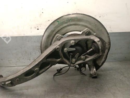 Used Right front steering knuckle JAGUAR XF I (X250) 2.7 D (207 hp) 31980217