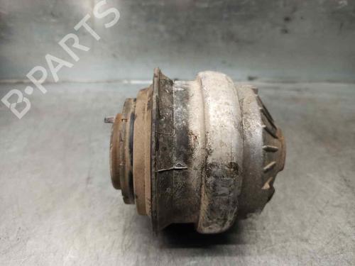 Used Engine mount MERCEDES-BENZ E-CLASS (W210) E 300 Turbo-D (210.025) (177 hp) 8881761