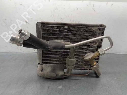 Used Air conditioning evaporator MITSUBISHI GRANDIS (NA_W) [2003-2011]  11668520