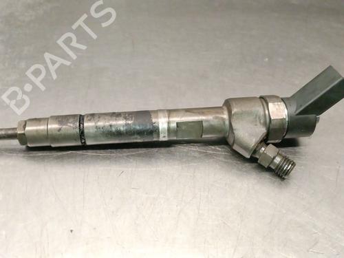 Inyector Inyector SMART FORTWO Coupe (450) 0.8 CDI (450.300, 450.301, 450.302, 450.303, 450.306) (41 hp) 36841121 36841121