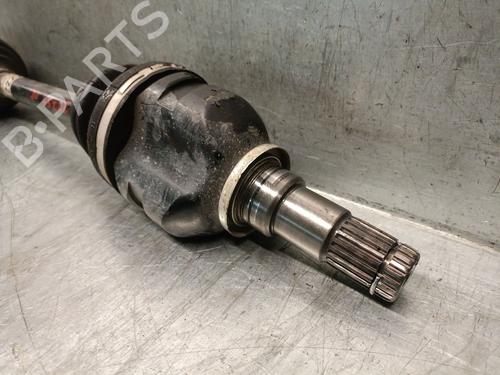 Left front driveshaft TOYOTA YARIS (_P13_) 1.5 Hybrid (NHP130_) | BP25236971M38 