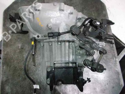 Gearbox HYUNDAI SONATA V (NF) 2.0 CRDi | BP2841213M3 