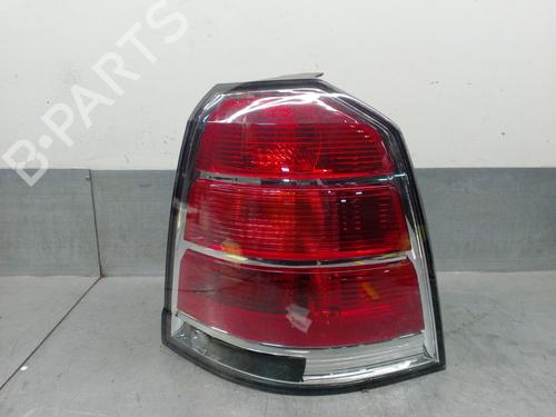 Used Right taillight OPEL ZAFIRA / ZAFIRA FAMILY B (A05) 1.9 CDTI (M75) (120 hp) 31345790