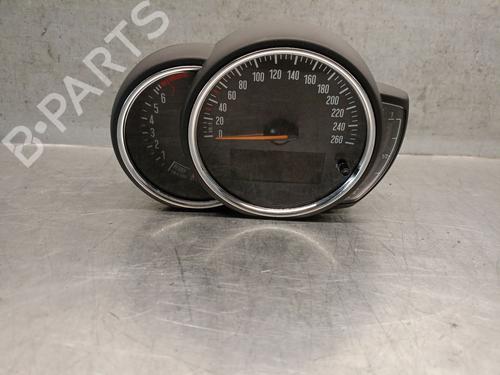 Used Instrument cluster MINI MINI COUNTRYMAN (F60) Cooper (136 hp) 28387731