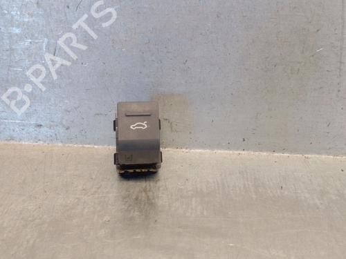 Used Switch AUDI Q3 (F3B) 35 TDI (150 hp) 30060194