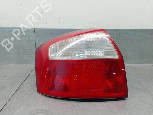 Venstre baglygte AUDI A4 B6 (8E2) 2.5 TDI (163 hp) 31382842