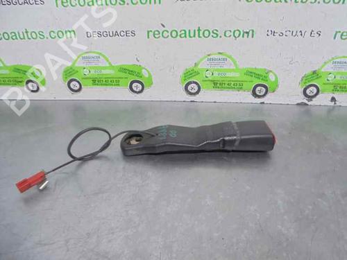 Used Seat buckle MERCEDES-BENZ M-CLASS (W163) ML 270 CDI (163.113) (163 hp) 20252070