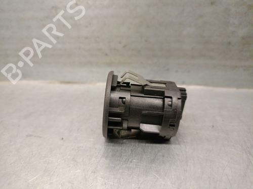 Switch BMW 2 Active Tourer (F45) 218 d | BP25240447I30 