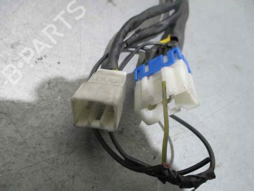 Ignition barrel HYUNDAI H-1 / STAREX Bus (A1) 2.5 TCi | BP2116446M48 