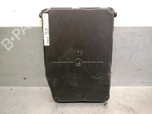 Fuse box RENAULT SCÉNIC II (JM0/1_) 1.9 dCi (JM0G, JM12, JM1G, JM2C) | BP30609737E1