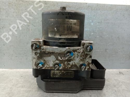 Used ABS pump HYUNDAI TUCSON (JM) 2.0 CRDi (113 hp) 28839536
