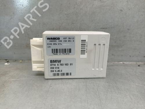 Used Control unit BMW X5 (E70) xDrive 30 d (245 hp) 20510171