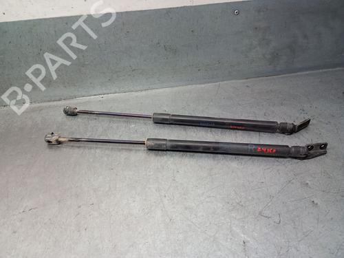 Gasdæmper bagklap MITSUBISHI OUTLANDER I (CU_W) 2.0 4WD (CU2W) (136 hp) 31939548