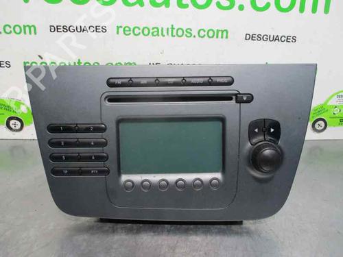 Used Radio SEAT TOLEDO III (5P2) 1.9 TDI (105 hp) 3175549
