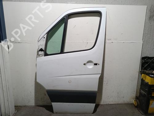 Used Left front door Left front door 39177094 39177094